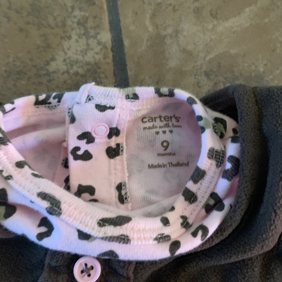 Carter’s 9 month jumpers w/matching shirts (2) outfits - Picture 4 of 7